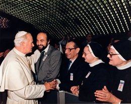 S Janem Pavlem II., pouť ke svatořečení Anežky České (listopad 1989)